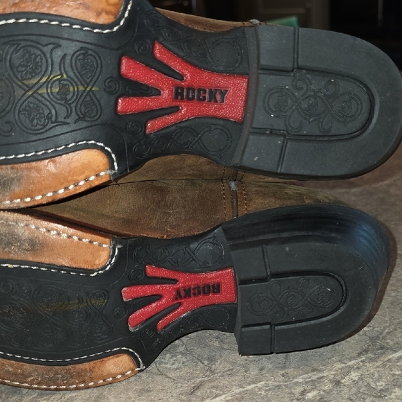 (J46) Woman's Rocky Heeled Boots Sz 8.5 - Picture 7 of 11